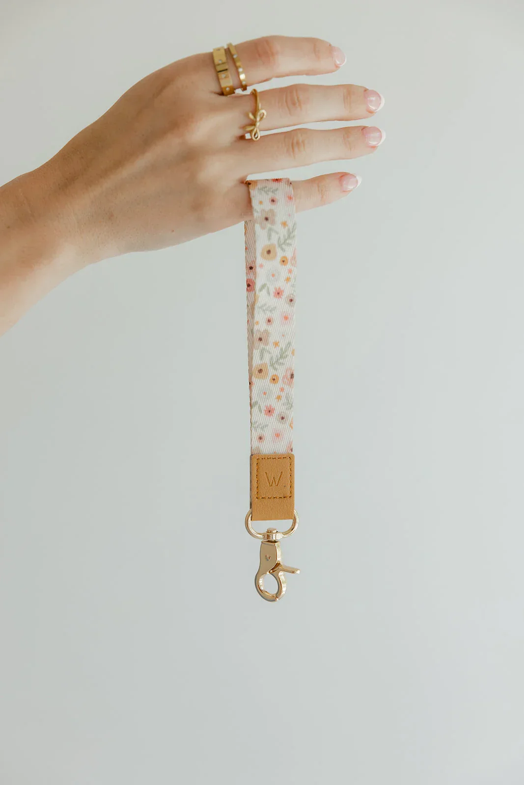 Buttercup Bouquet Wrist Lanyard - Image 8