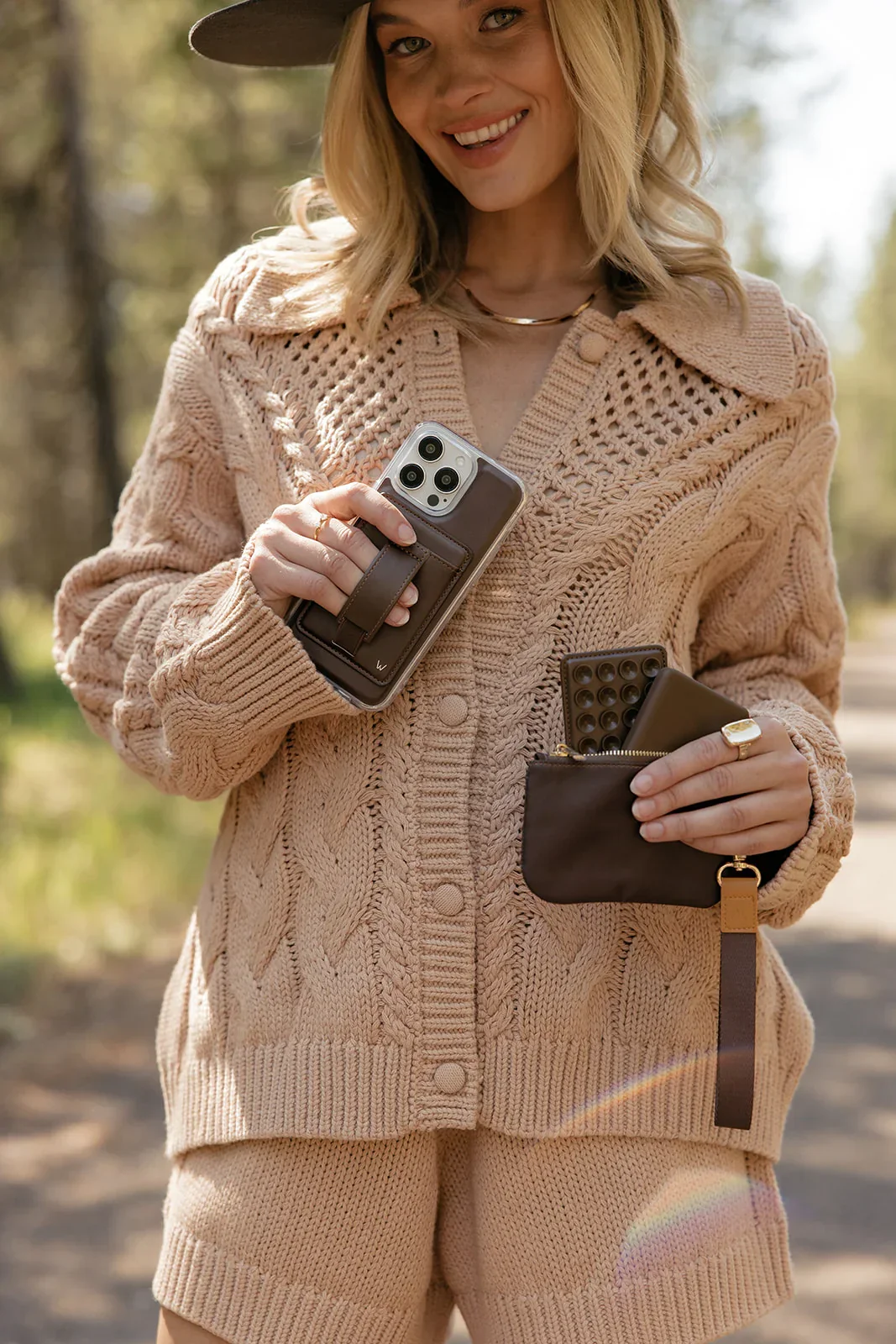 Dark Chocolate Magnetic Case - Image 4